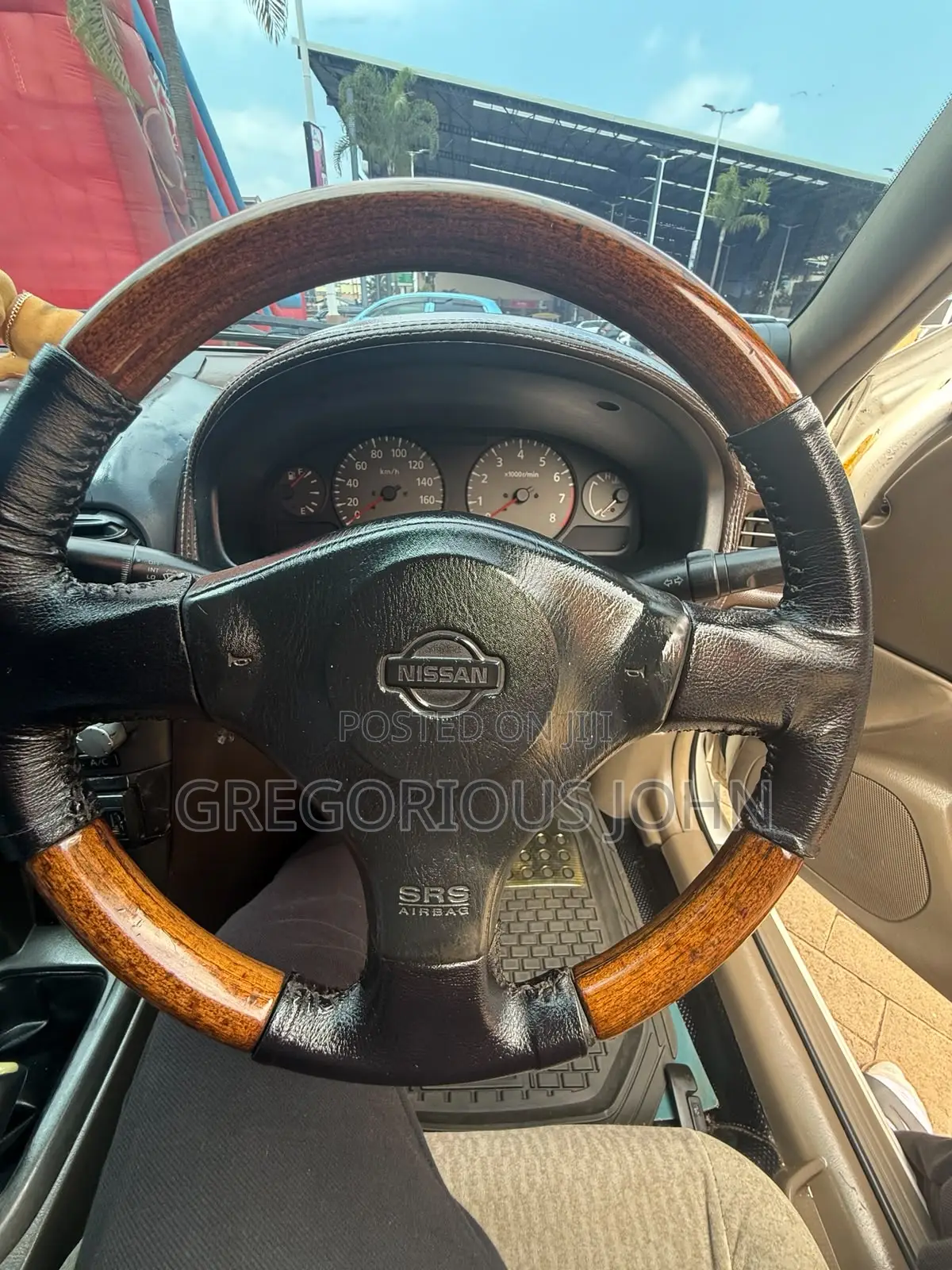 Nissan FB15 2000 White