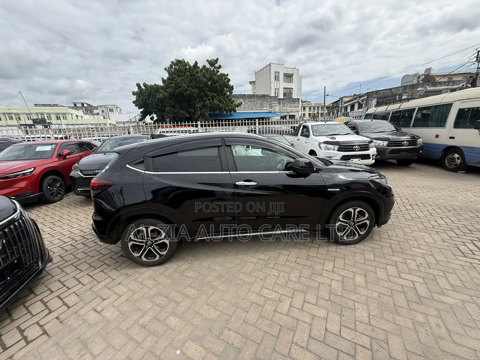 Honda Vezel 2020 Black