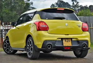 Suzuki Swift 2018 Yellow