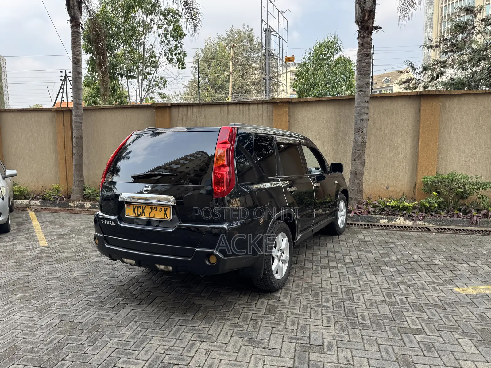 Nissan X-Trail 2010 Black
