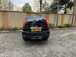 Nissan X-Trail 2010 Black