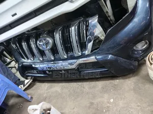 Prado 150 Teardrop Bumper With Grill