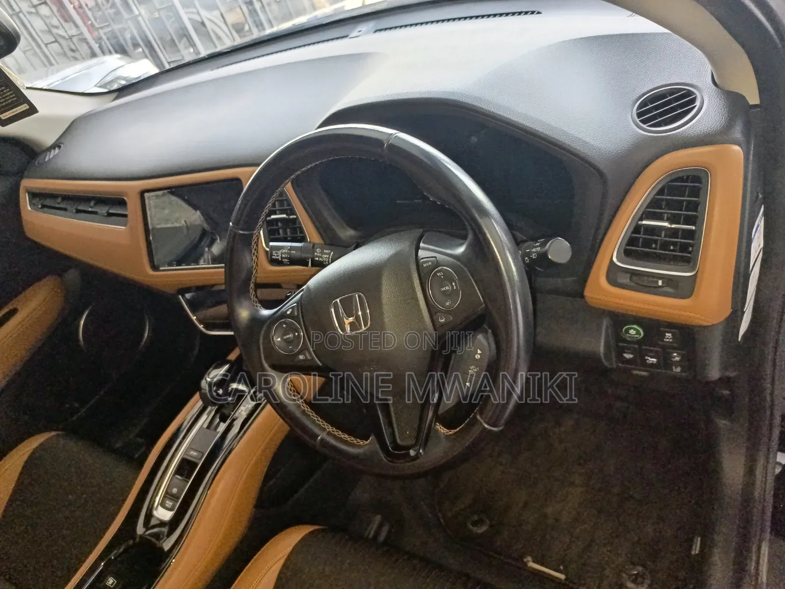 Honda Vezel 2019 Black