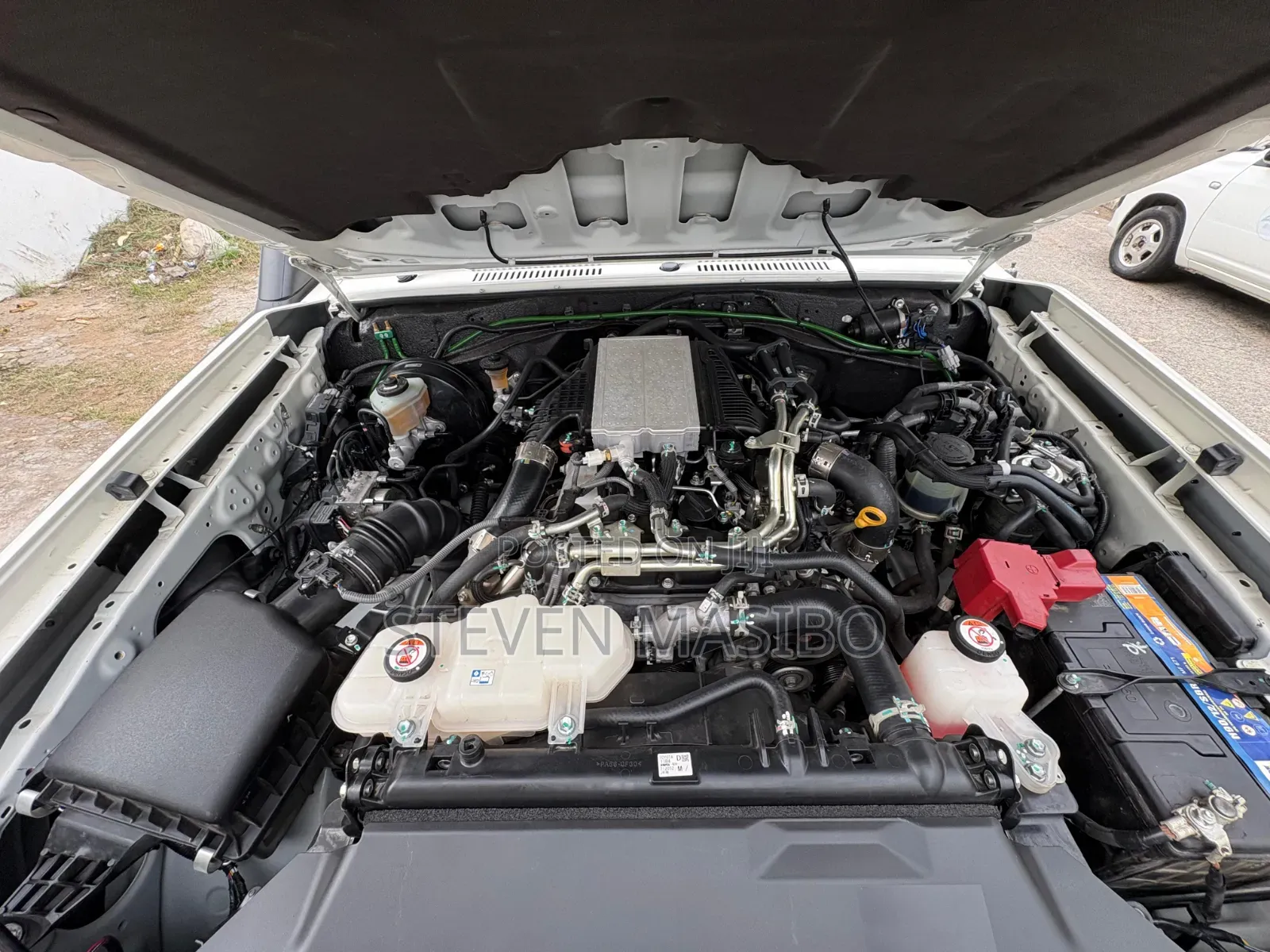 Toyota Land Cruiser 2025 White