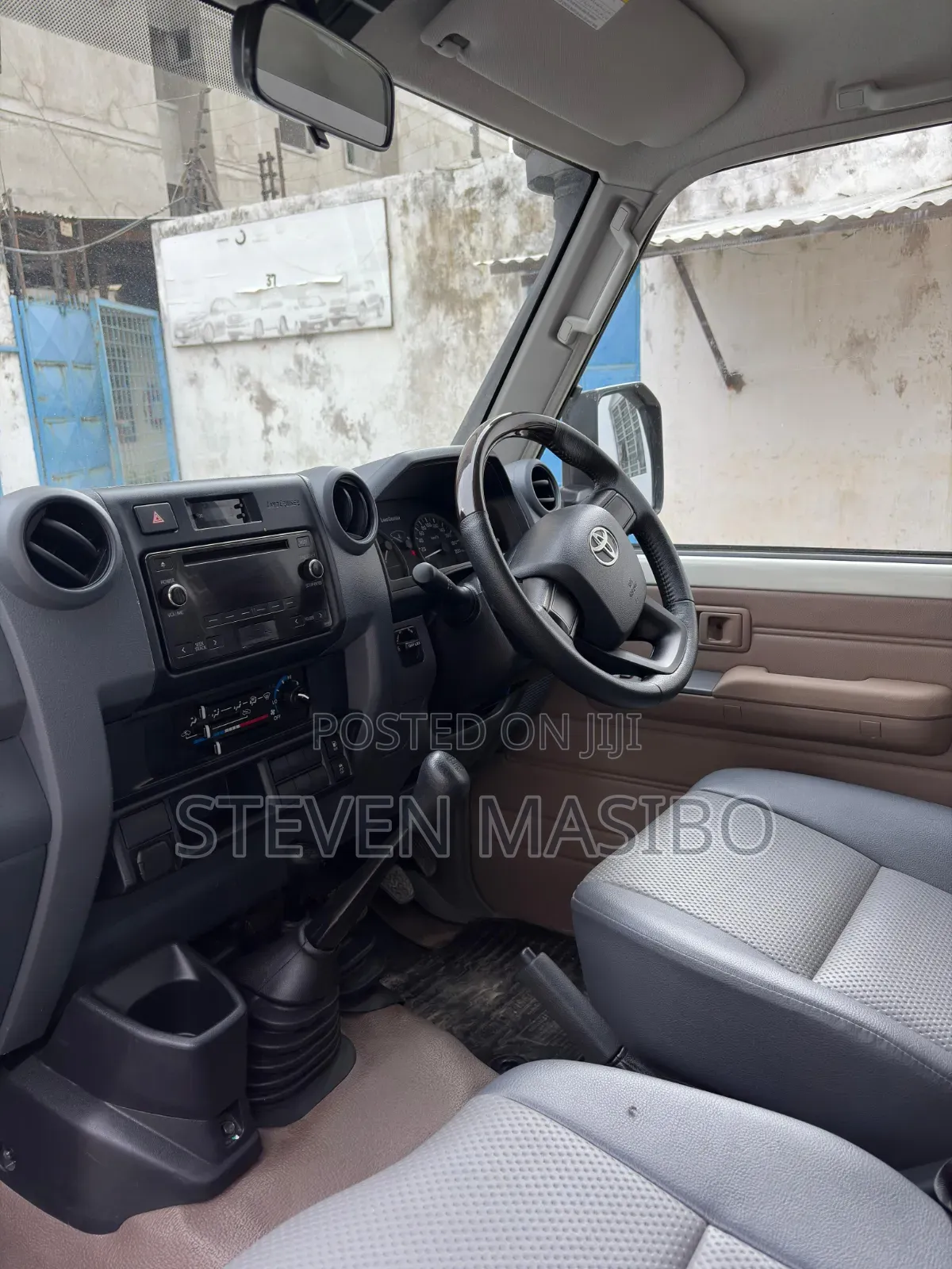 Toyota Land Cruiser 2025 White