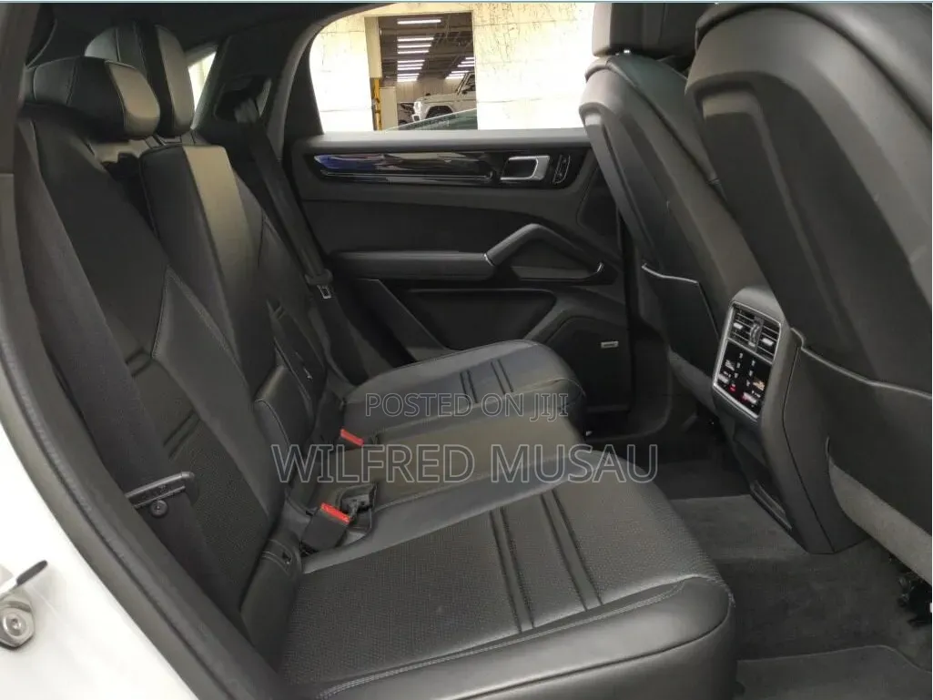 Porsche Cayenne 2020 Gray