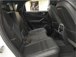 Porsche Cayenne 2020 Gray