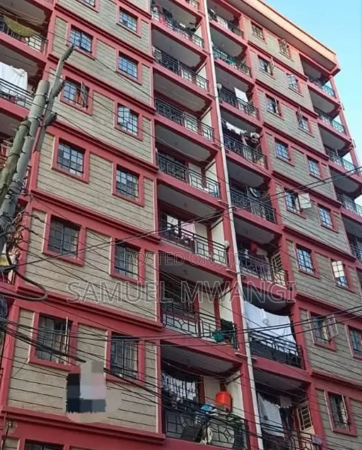 1bdrm Block of Flats in South B for sale