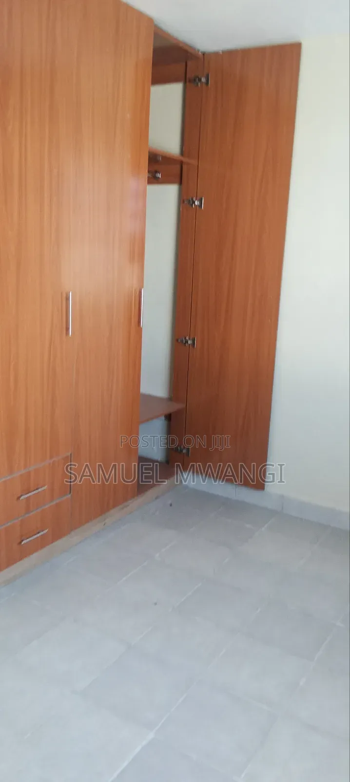 1bdrm Block of Flats in South B for sale