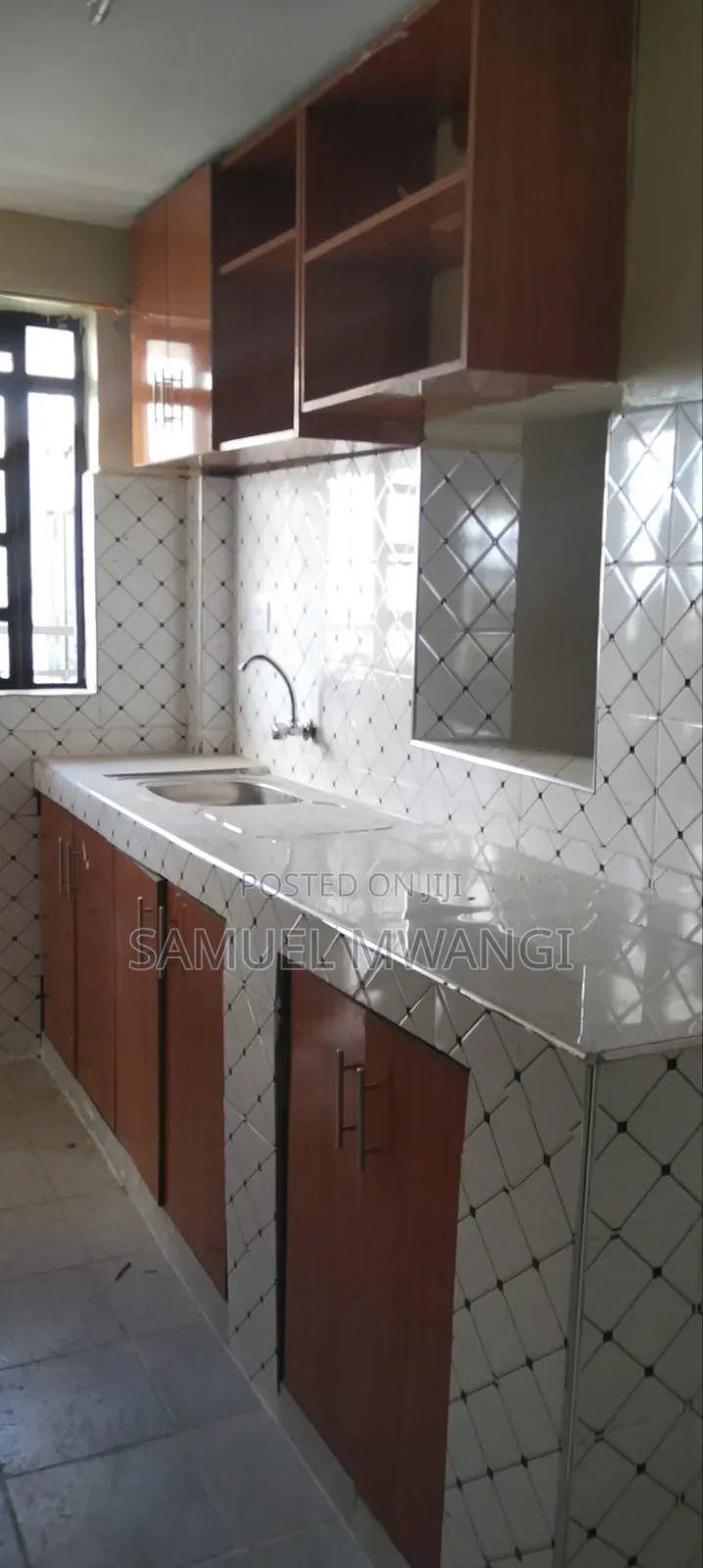 1bdrm Block of Flats in South B for sale