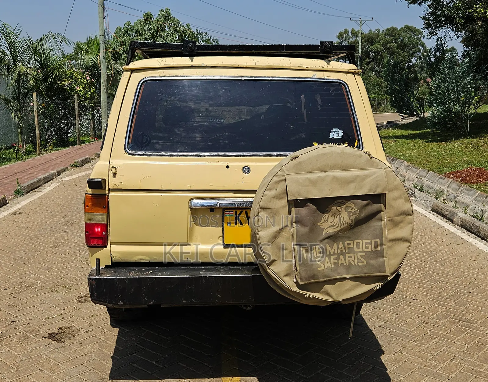 Toyota Land Cruiser Wagon 1981 Beige