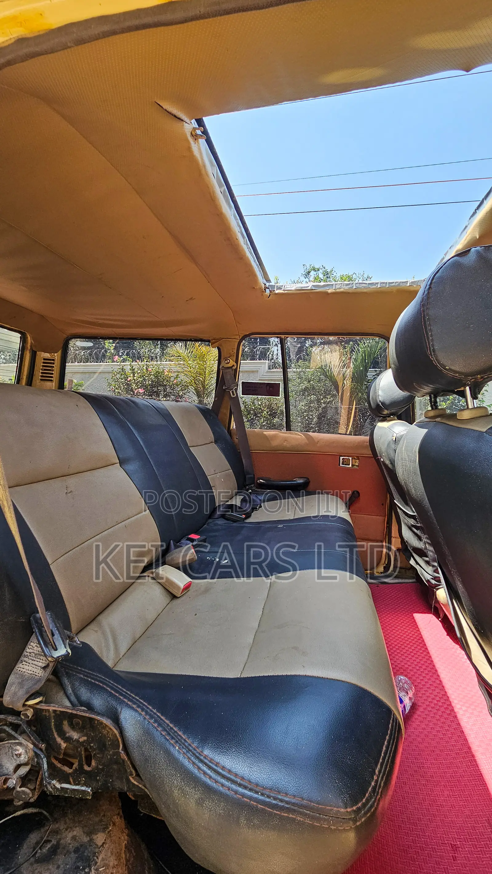 Toyota Land Cruiser Wagon 1981 Beige