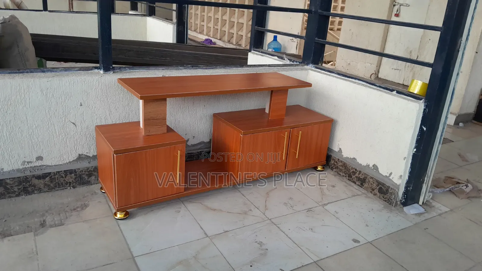 TV Stands With LED Lights 4ft , Holds Up 43" TV