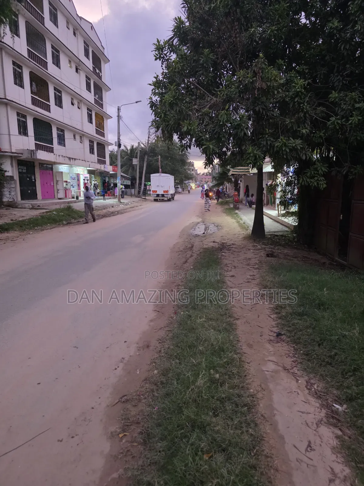 1/4 Acre Mtwapa Past Merry Villa for Sale Ideal for Commercial Propert