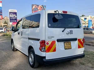 Nissan NV200 2018 White