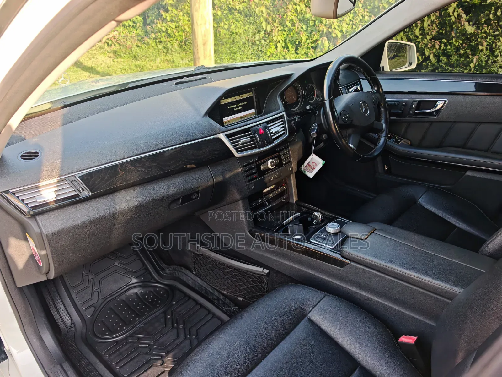 Mercedes-Benz E300 2010 White