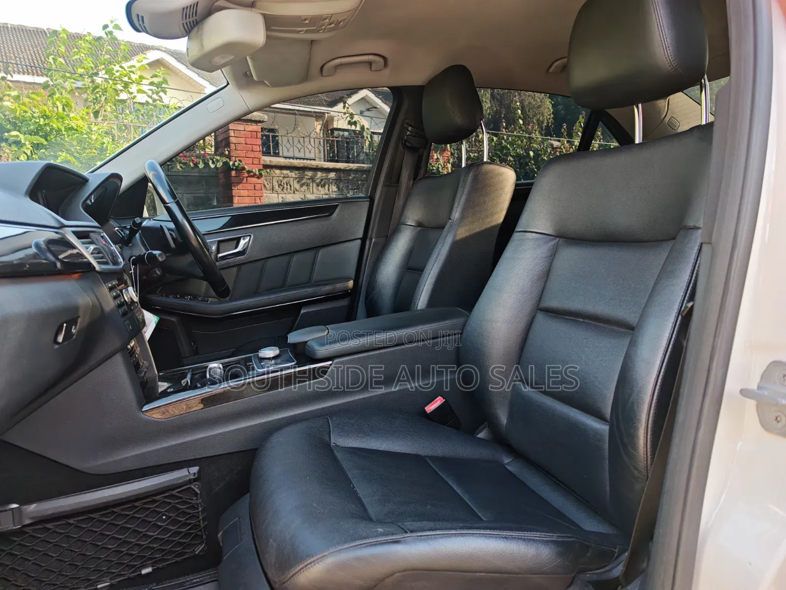 Mercedes-Benz E300 2010 White