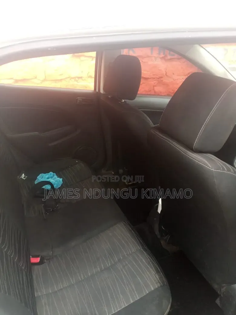 Toyota Hilux 2008 White