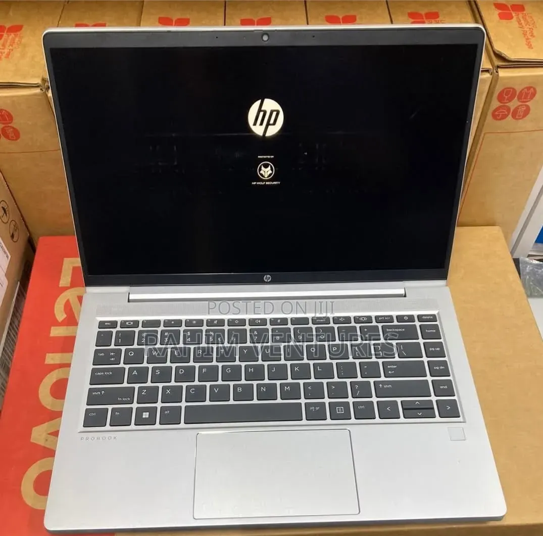 Laptop HP ProBook 440 G10 16GB Intel Core i7 SSD 512GB