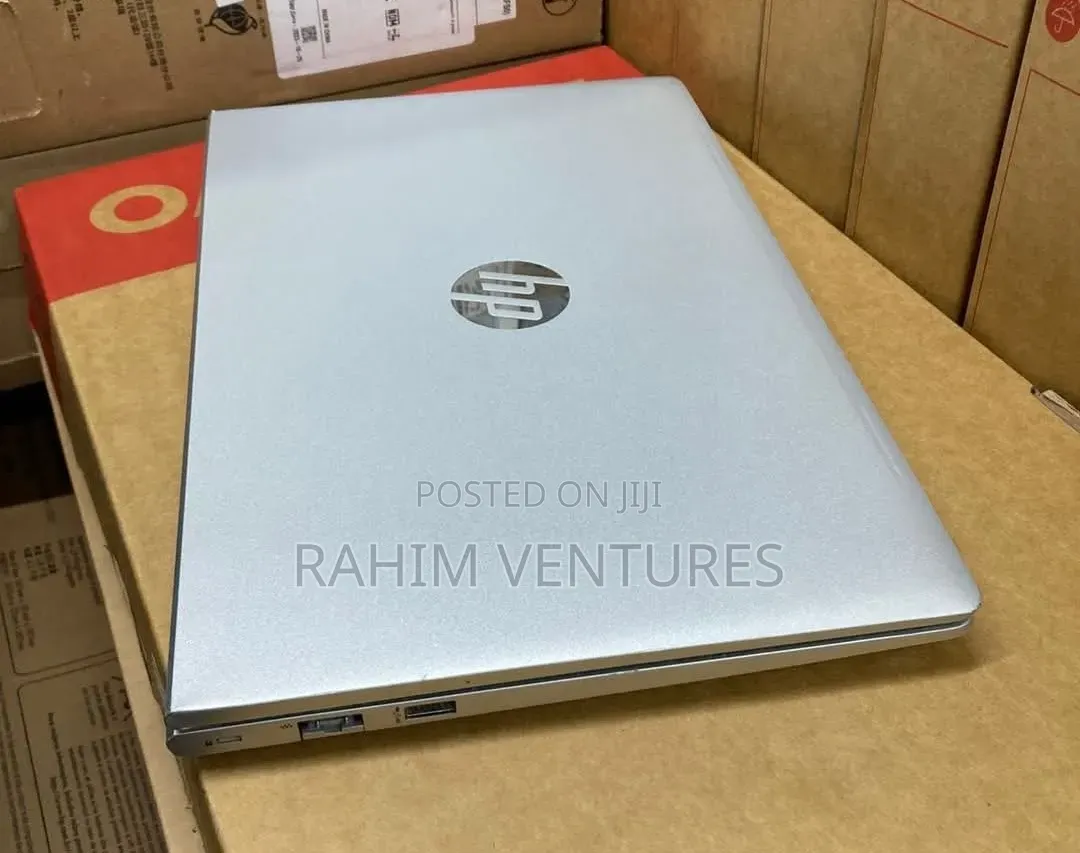 Laptop HP ProBook 440 G10 16GB Intel Core i7 SSD 512GB