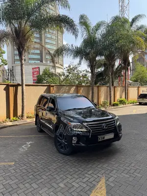 Lexus LX 570 2012 Black