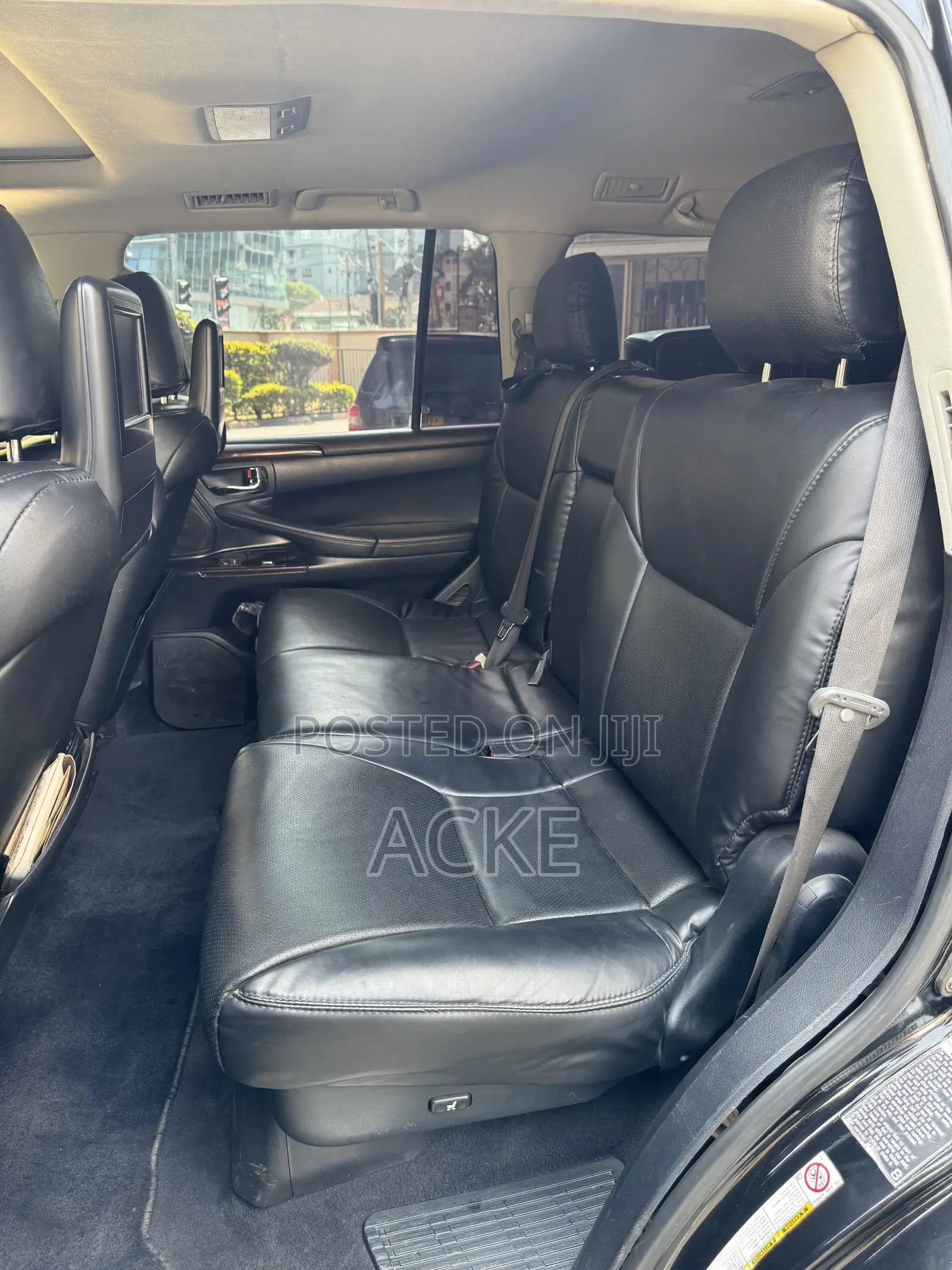 Lexus LX 570 2012 Black