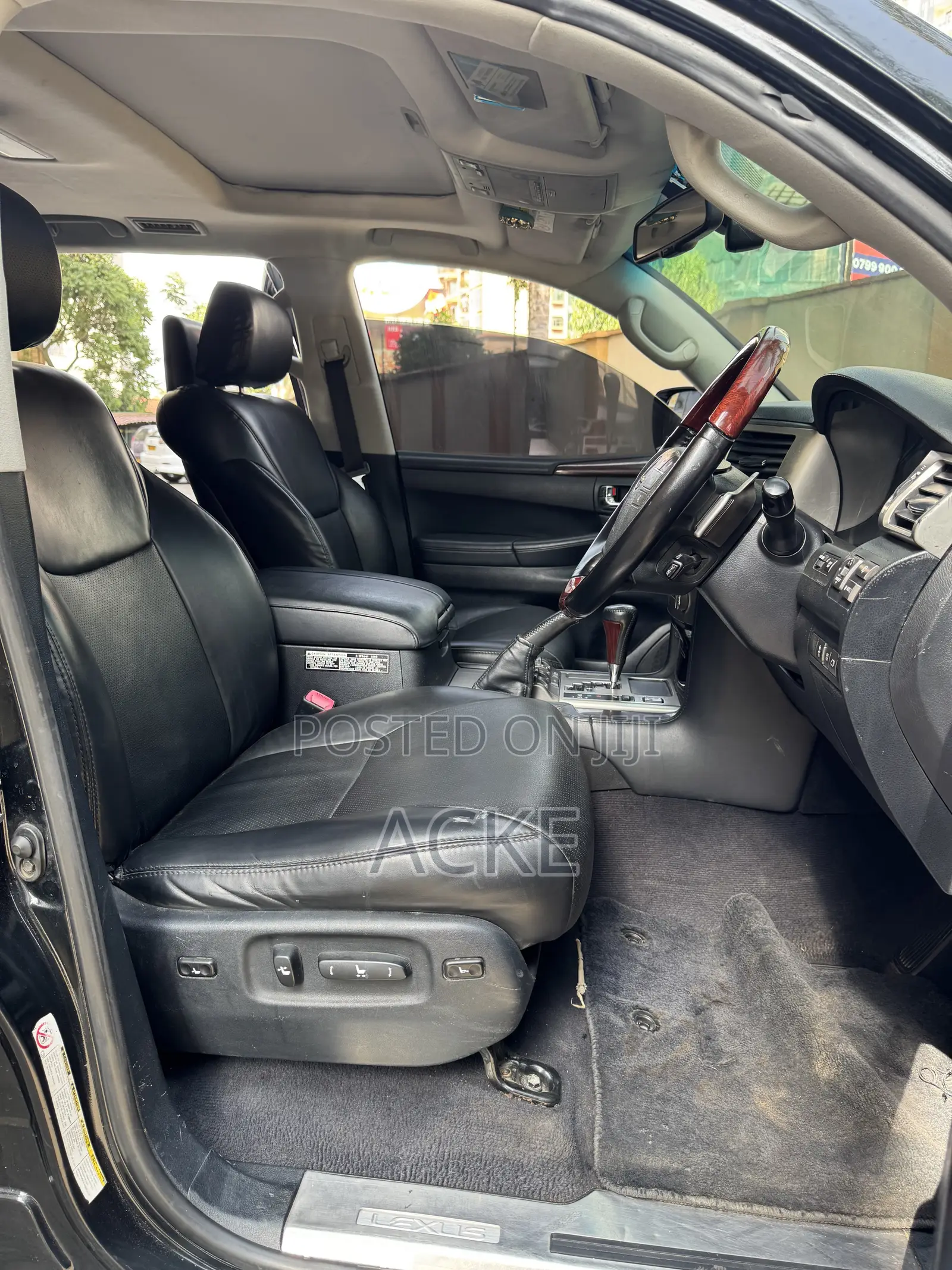 Lexus LX 570 2012 Black