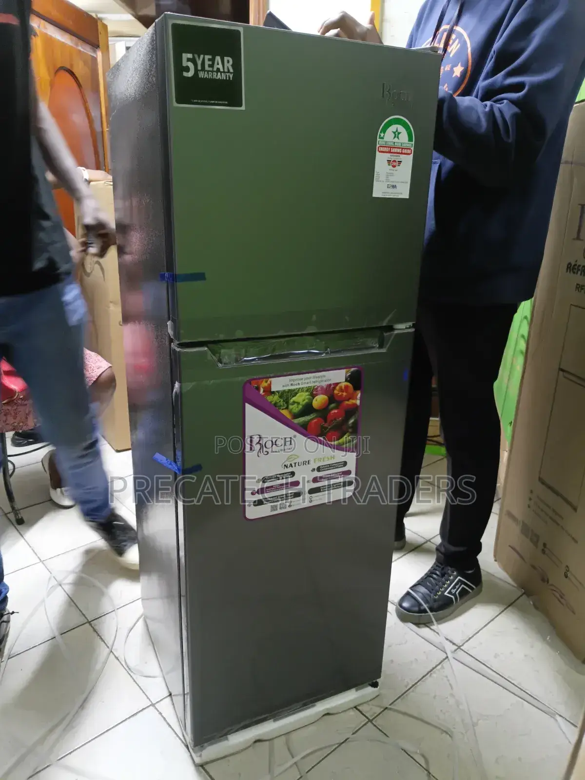 Roch 130 Litres Top Freezer Fridge