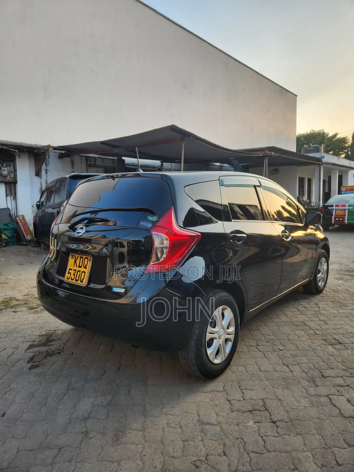 Nissan Note 2016 Black