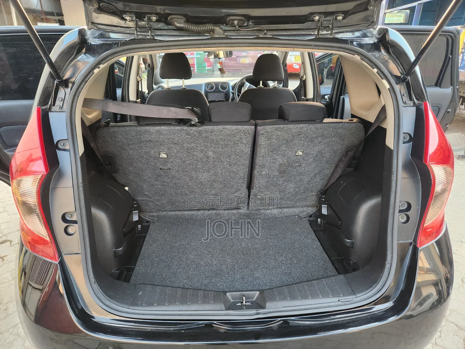 Nissan Note 2016 Black