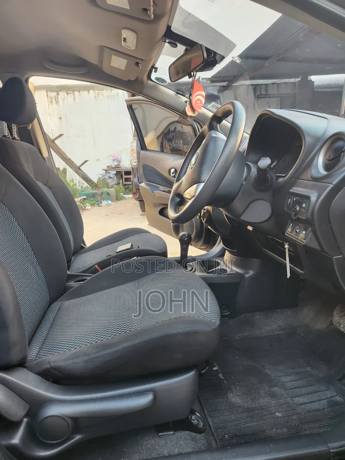 Nissan Note 2016 Black