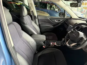 Subaru Forester 2022 Blue