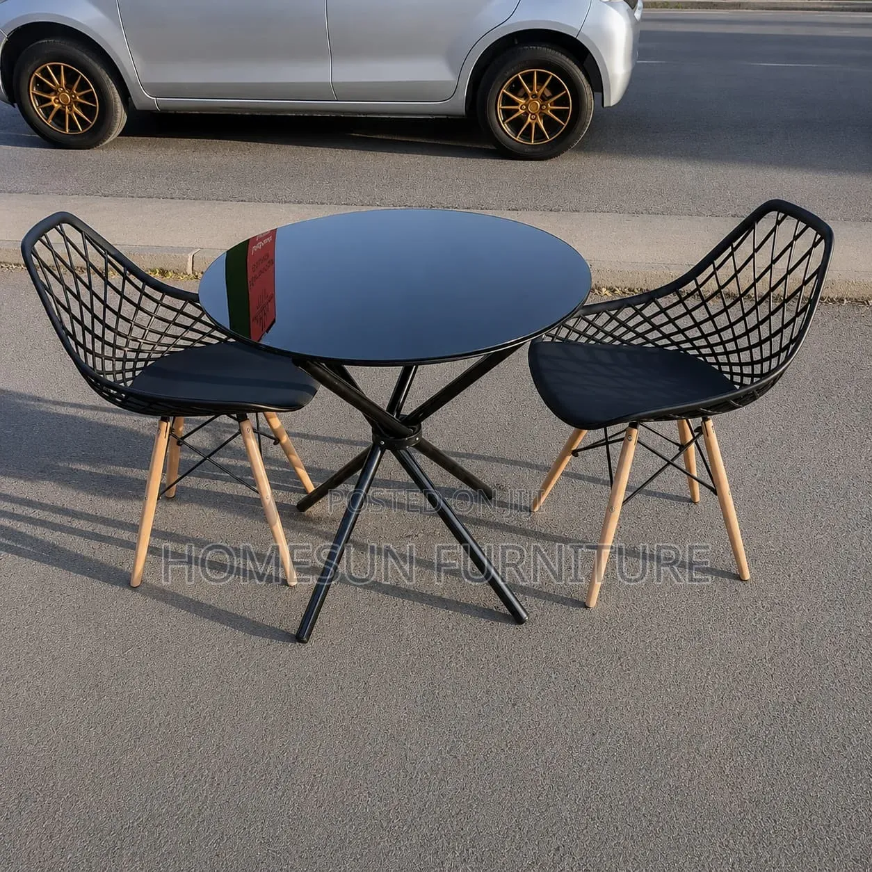 Modern 2-Seater Dining Table Set With Designer Chairs