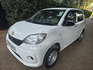 Toyota Passo 2017 White