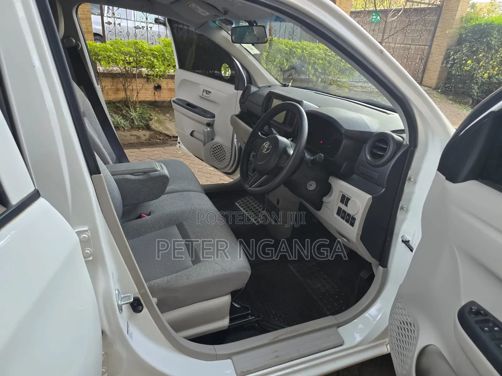Toyota Passo 2017 White