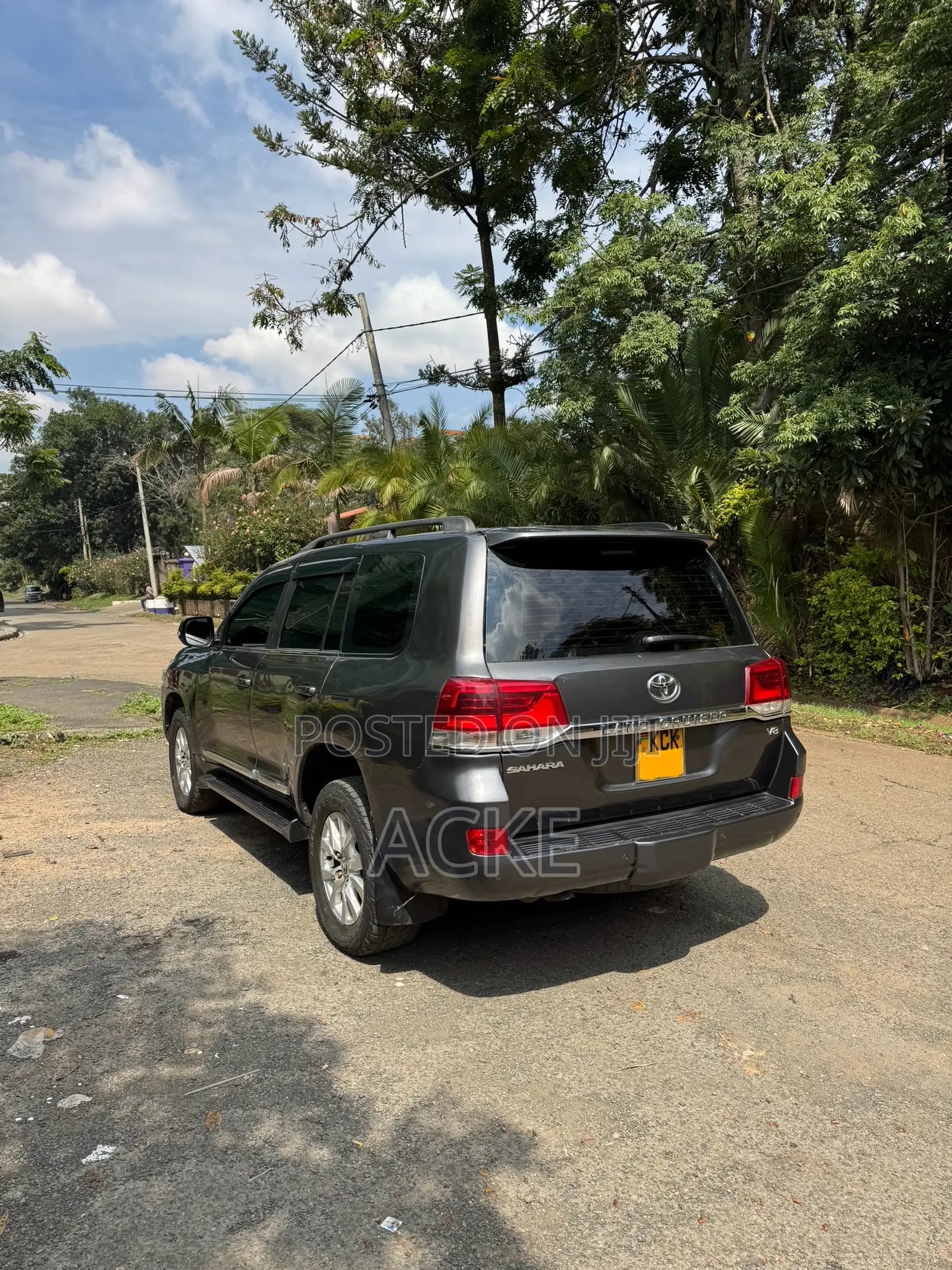 Toyota Land Cruiser 2016 Gray