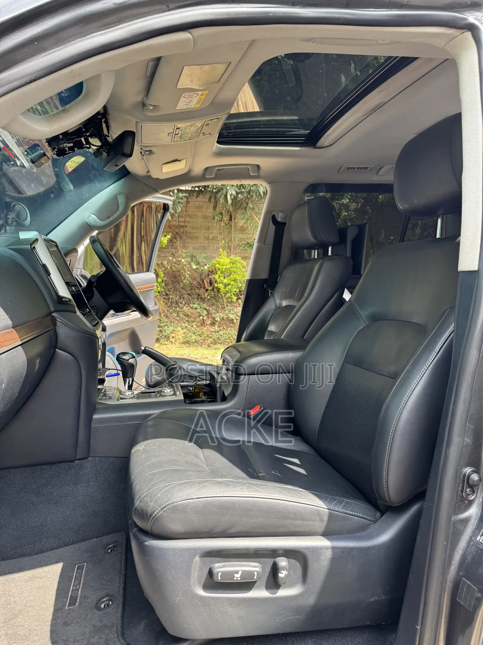 Toyota Land Cruiser 2016 Gray
