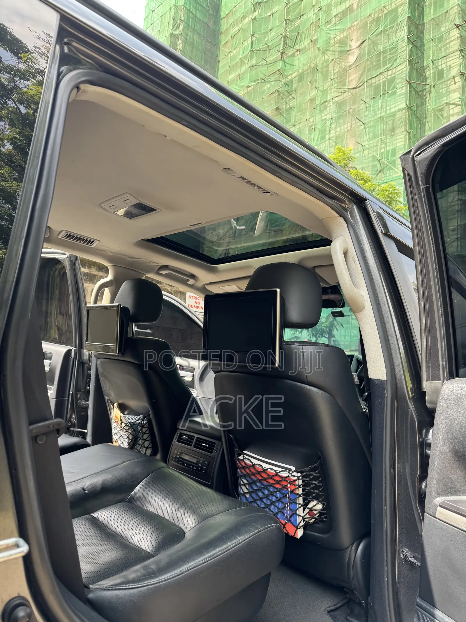 Toyota Land Cruiser 2016 Gray