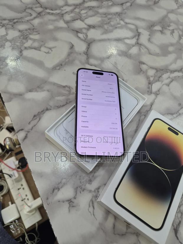 Apple iPhone 14 Pro Max 256 GB Gold - thumbnail 4