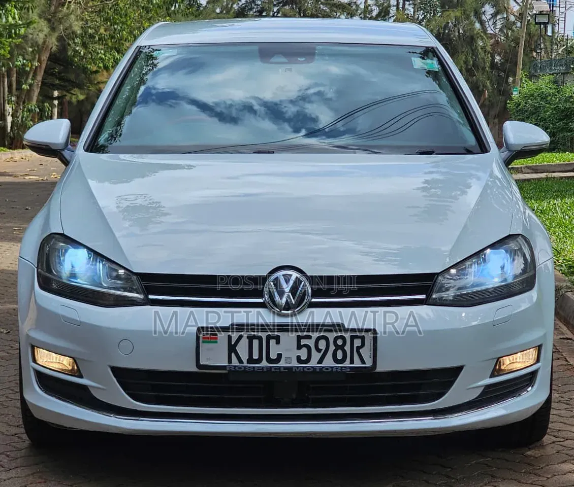 Volkswagen Golf 2014 White
