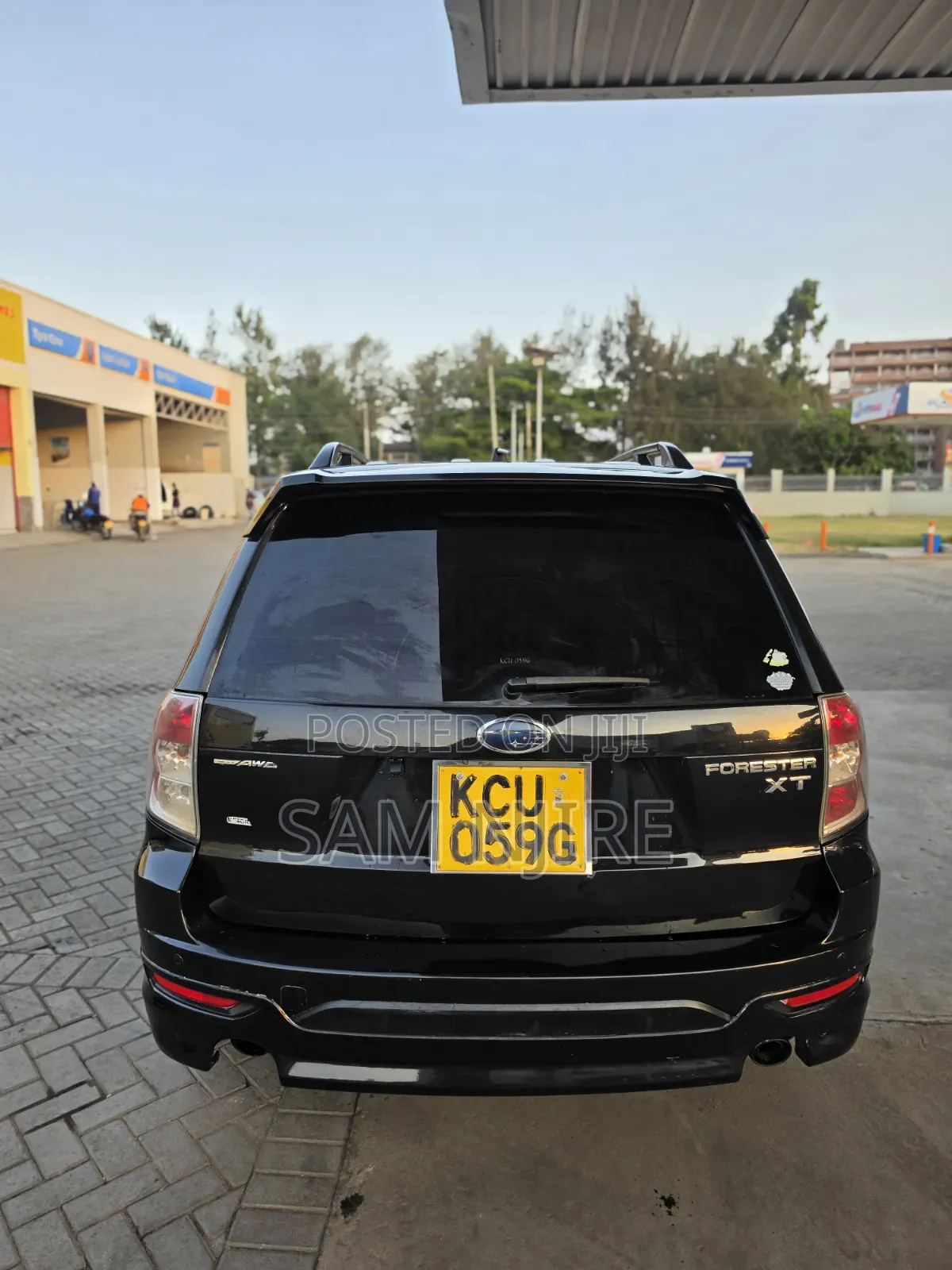 Subaru Forester 2011 Black