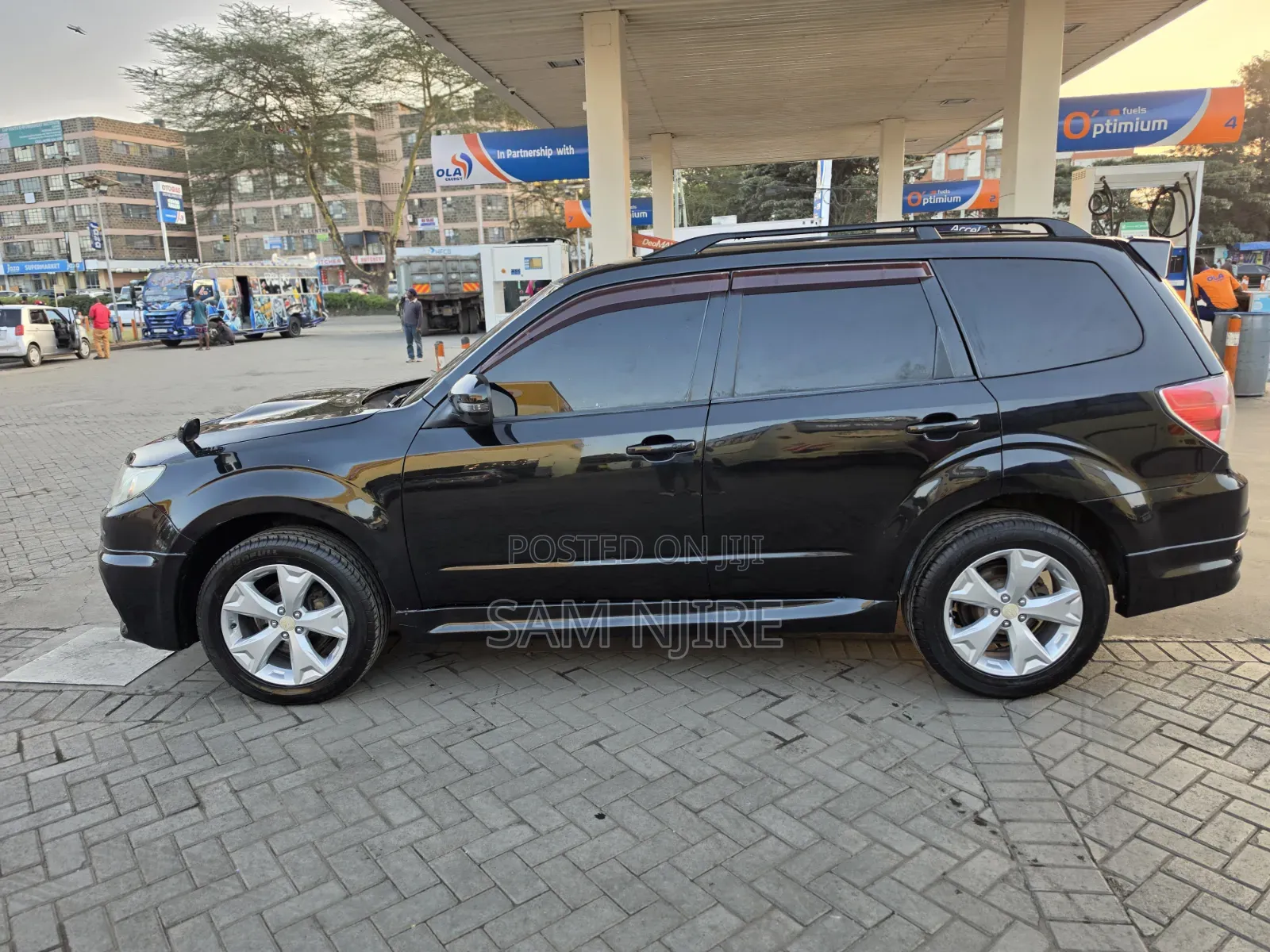 Subaru Forester 2011 Black