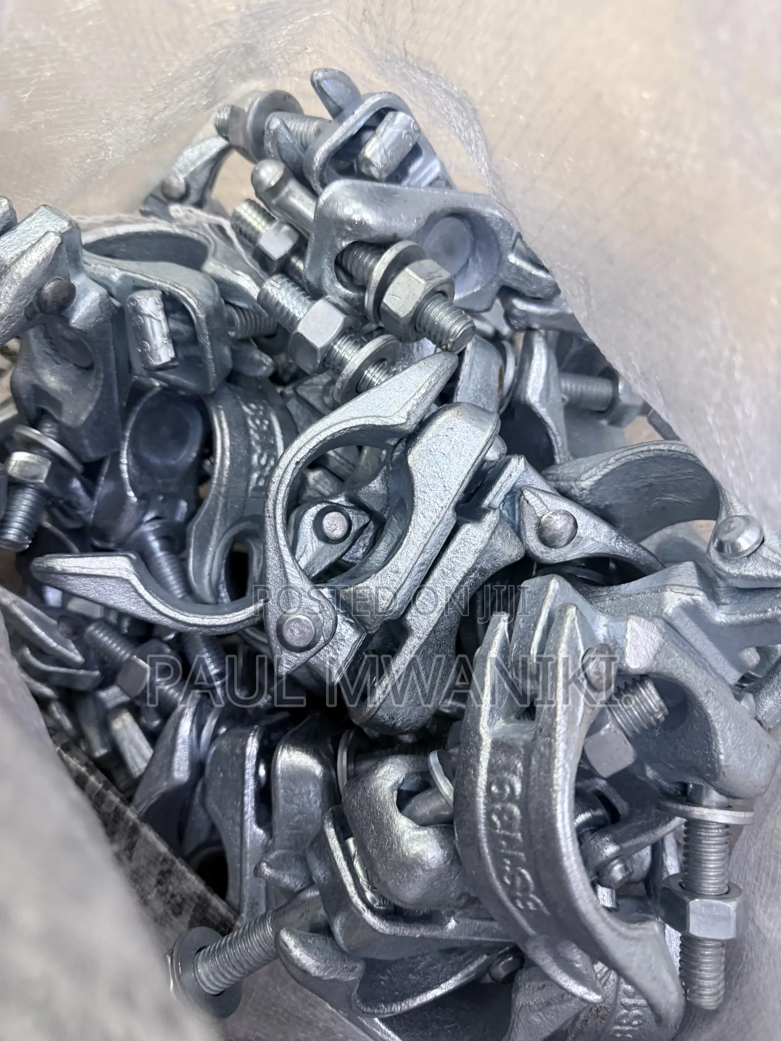 Scaffolding Swivel Coupler / Swivel Clamp – Heavy Duty Galvanized