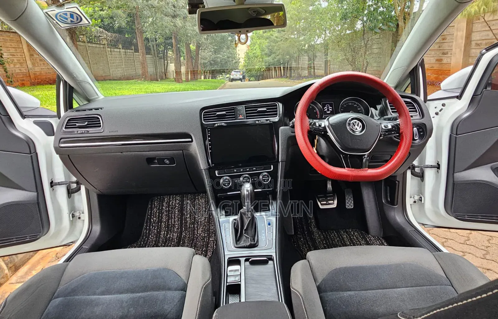 Volkswagen Golf 2014 White