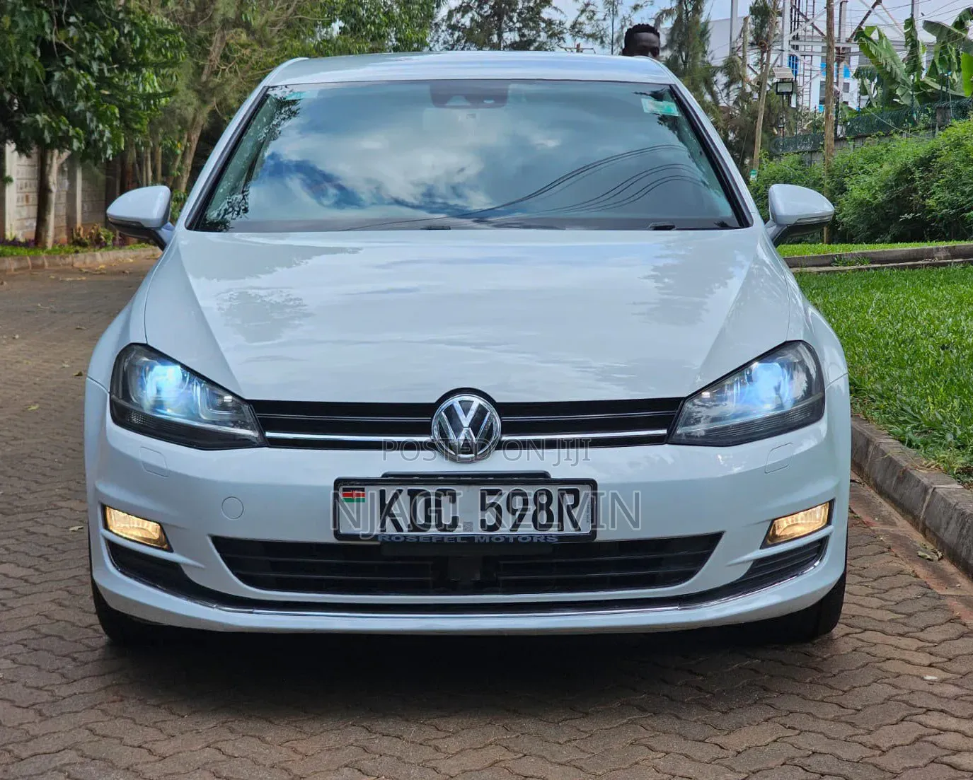 Volkswagen Golf 2014 White