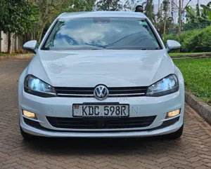 Volkswagen Golf 2014 White