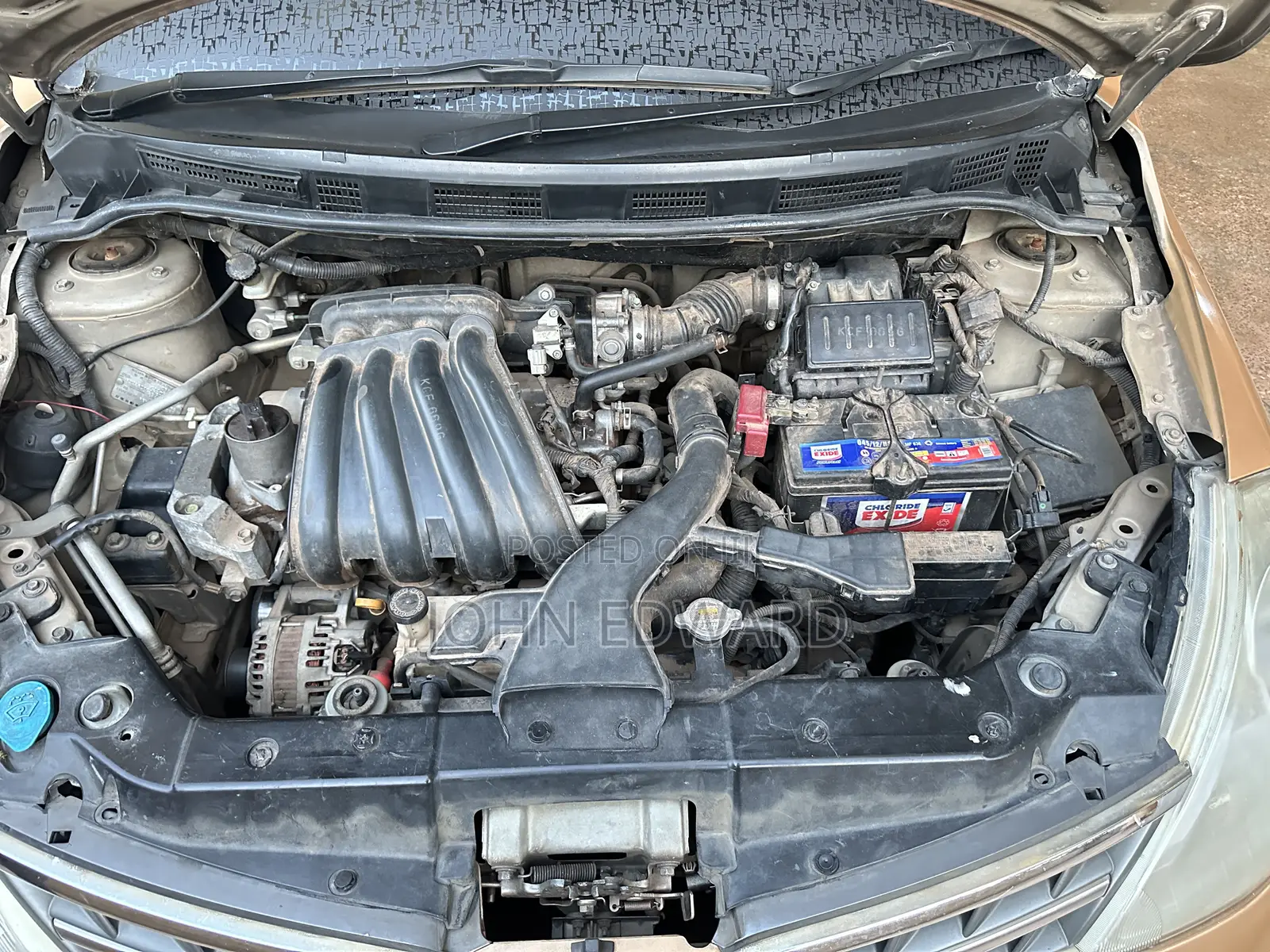Nissan Tiida 2008 Gold