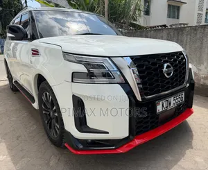 Nissan Patrol 2017 White