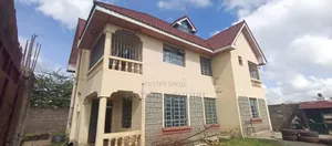 5bdrm Maisonette in Utawala, Muthwani for sale