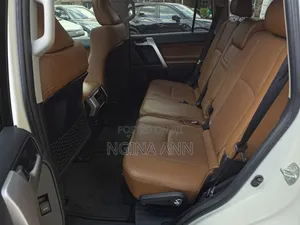 Toyota Land Cruiser Prado 2021 White